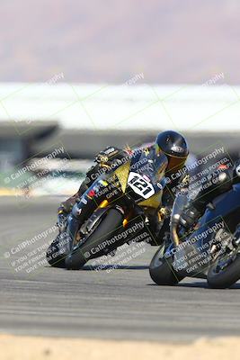 media/Jan-14-2024-SoCal Trackdays (Sun) [[2e55ec21a6]]/Turn 16 Set 2 (1125am)/